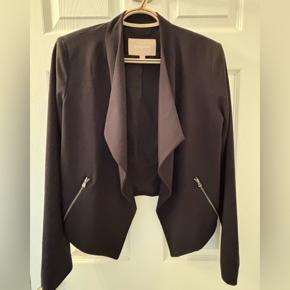 3/$25 Banana Republic Women's Black Draped Blazer